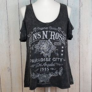 Rock & Republic Cold Shoulder Guns N' Roses tee L